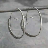 Spalva Sidabras